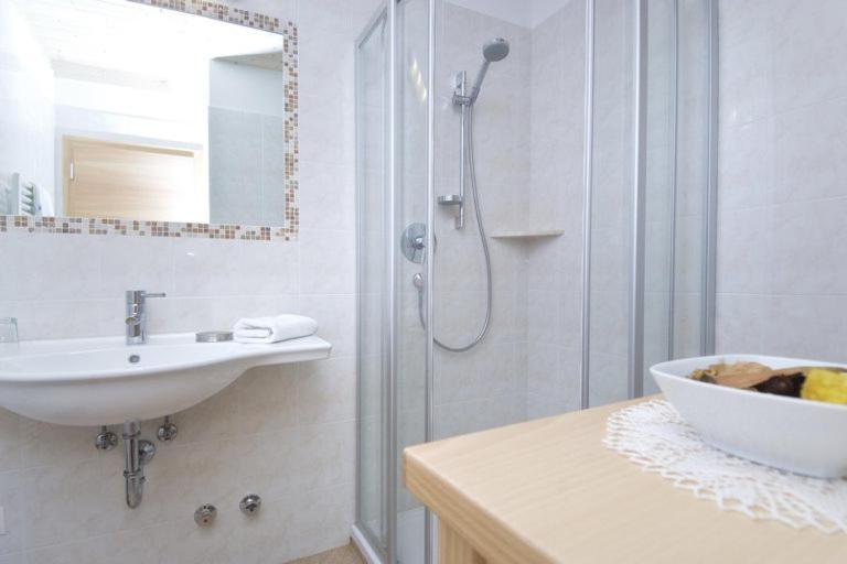 Apartament Wargerhof - Urlaub Auf Dem Bauernhof Meltina Zewnętrze zdjęcie